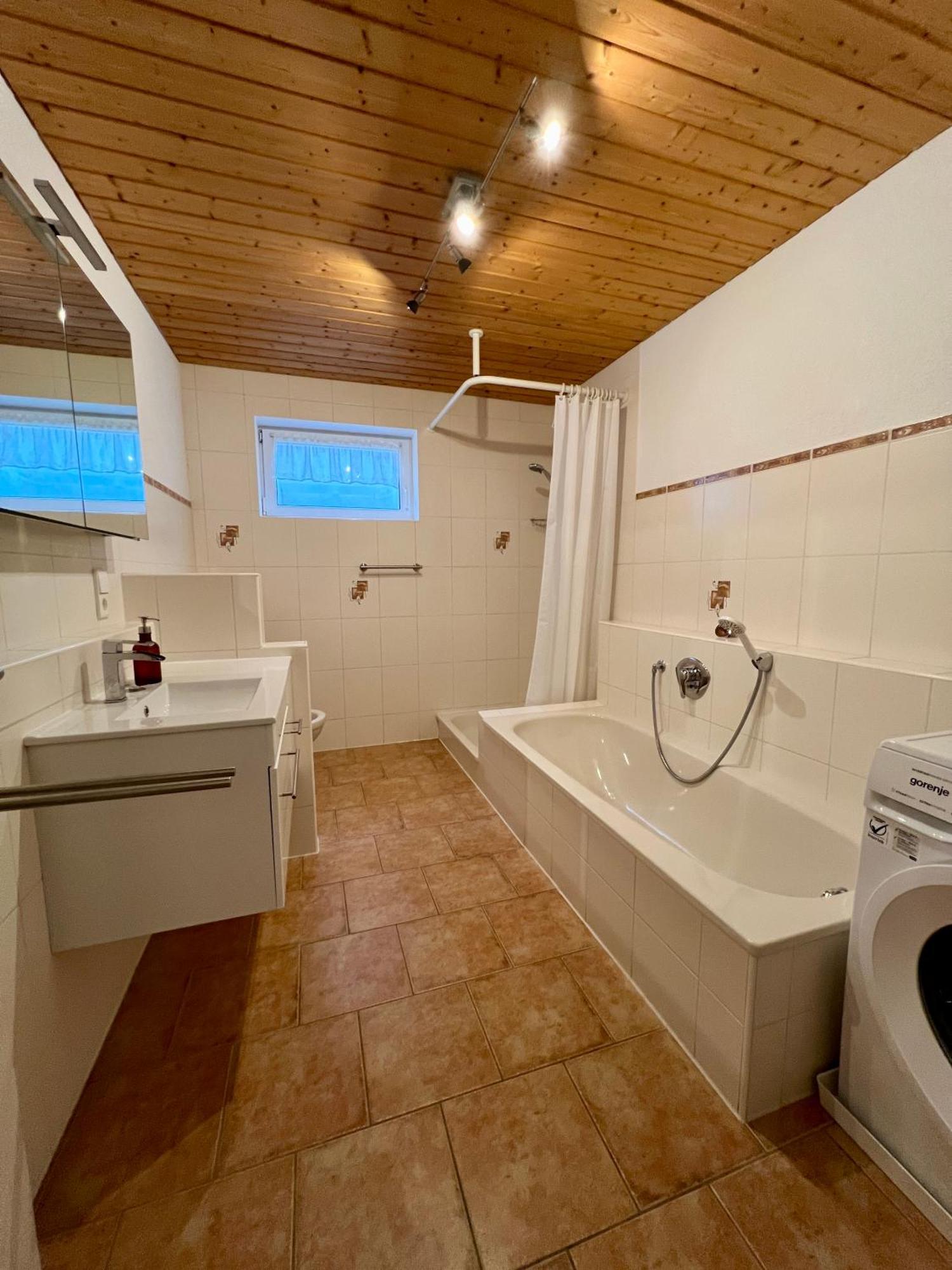 Gemuetliche Ferienwohnung Im Herzen Des Schwarzwaldes Niedereschach エクステリア 写真